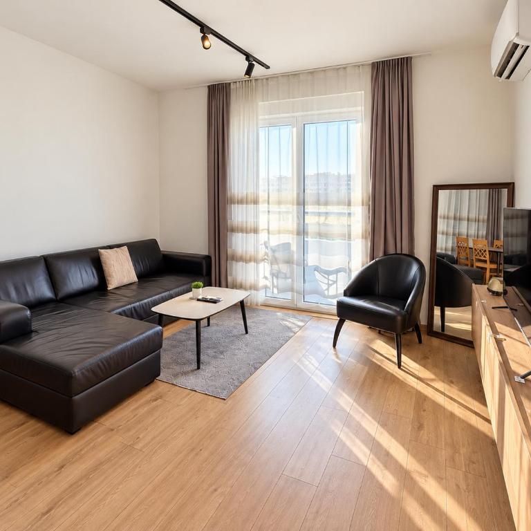 City Nest Podgorica with Free Parking - Apartman sa 2 Spavaće Sobe i Balkonom - 14