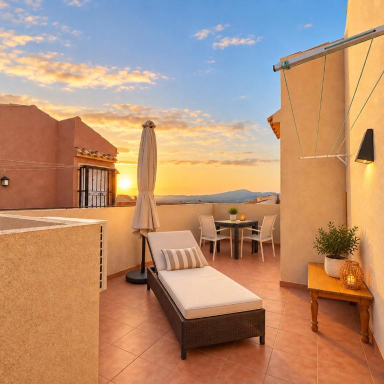 Casa Marlu: Terraza y Piscina - Apartamento - 22