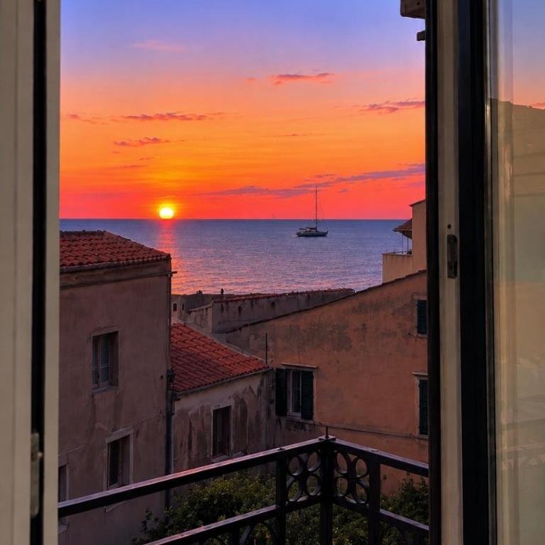 Vittorio Emanuele Street House - Two-Bedroom House - 1