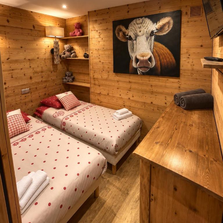 FACE VILLAGE ENFANTS, 3 CHAMBRES, EN CENTRE - Appartement 3 Chambres - 15