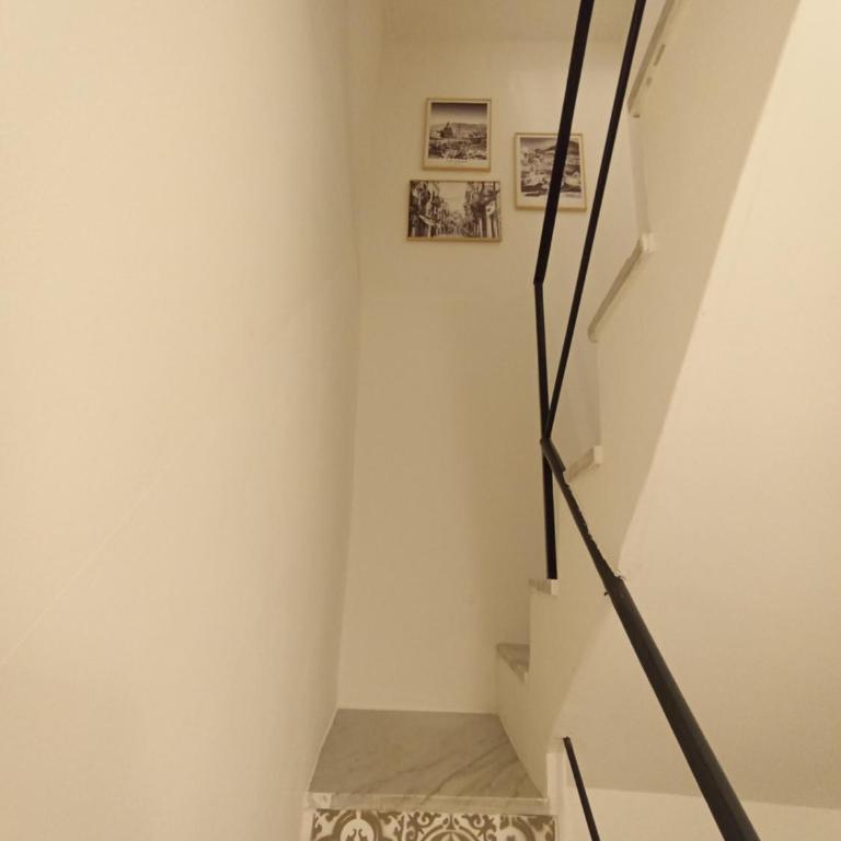Palermitana - Camera Matrimoniale con Bagno Privato - 13