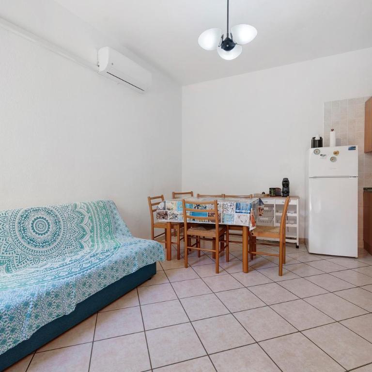 Gamm Simius Home Holiday - Appartamento Deluxe con 2 Camere da Letto e Vista Giardino - 7