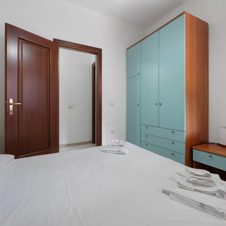 Gamm Simius Home Holiday - Appartamento Deluxe con 2 Camere da Letto e Vista Giardino - 13
