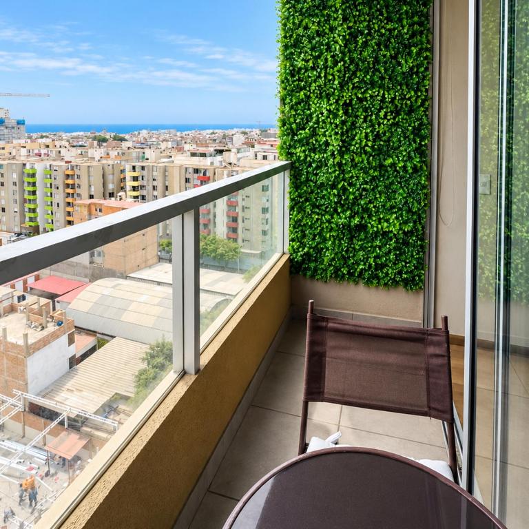 Amplio departamento familiar con vista panorámica - Apartamento de 3 dormitorios - 8