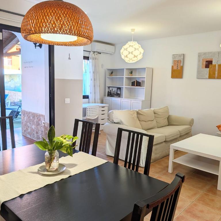CASA RODO, ideal remote work, relaxing, pool and surfing - Haus mit 3 Schlafzimmern - 62