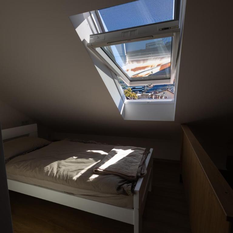 Sarajevo Domi Apartment - Apartman sa 2 Spavaće Sobe i Pogledom na Grad - 7