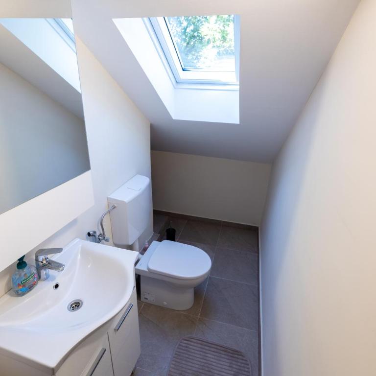 Sarajevo Domi Apartment - Apartman sa 2 Spavaće Sobe i Pogledom na Grad - 55