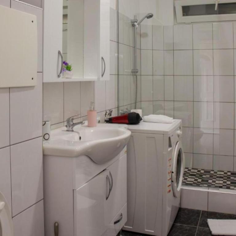 Gaia Aparthotel near Airport - Apartman sa 2 Spavaće Sobe - 7