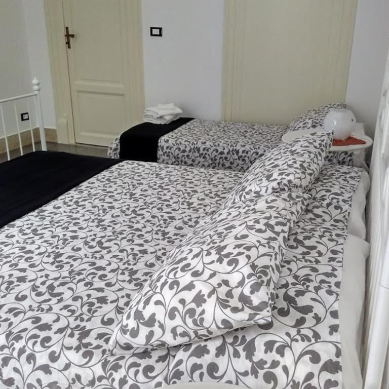 il lapino - Double Room with Private External Bathroom - 8