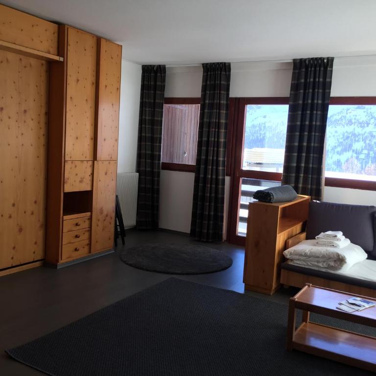 BASE CAMP alpine apartments - Studio with Balcony - 4