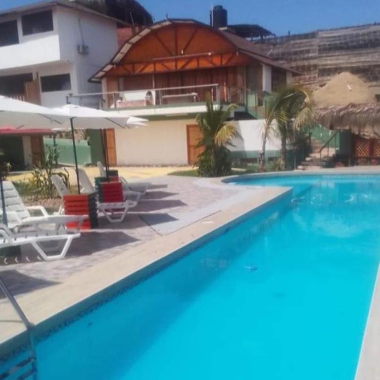 Naylamp - Family Two-Bedroom Apartment with View - 14