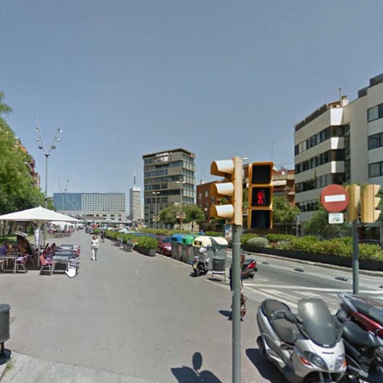 The Sants's balcony - Two-Bedroom Apartment - 4