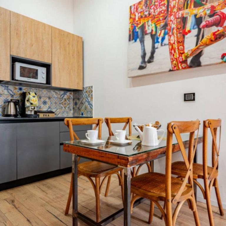 ALYDEA Homes and suites 5 - One-Bedroom Apartment - 50