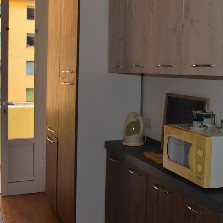 4 Rooms near MAMbo - Parking - Train Station - Appartamento - 13