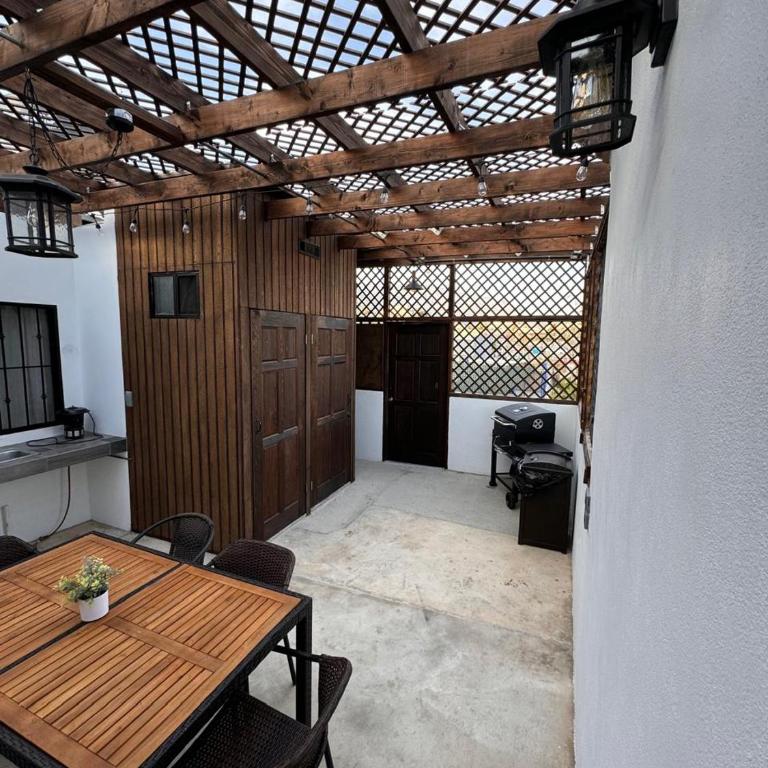 Casa Encinos Patio and Private Parking - Casa de 2 dormitorios - 12