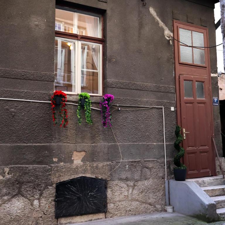 Sarajevsko skrovište Marijin Dvor Hills, Vas čeka - Apartment mit 1 Schlafzimmer - 2
