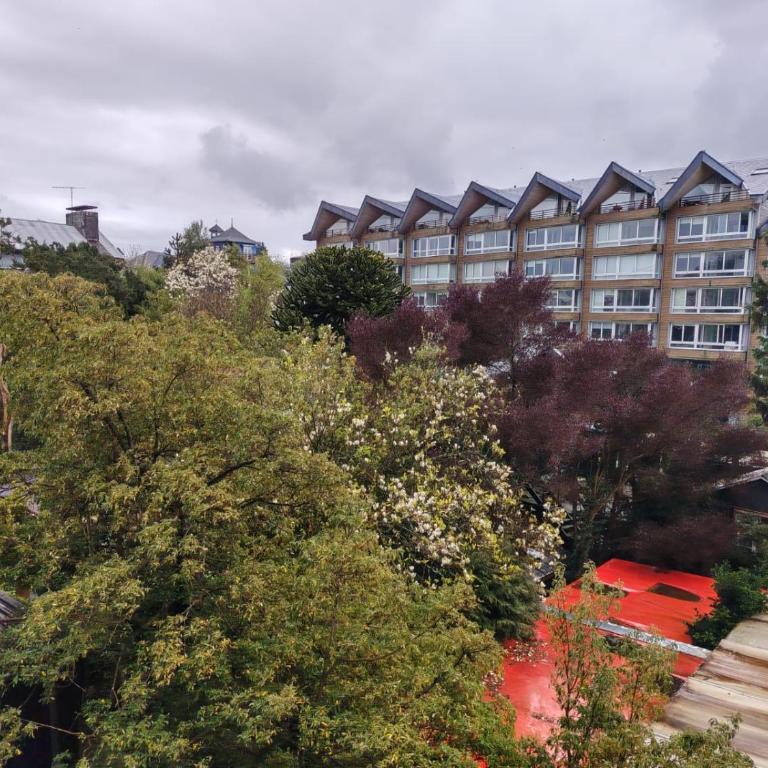 HOM 2-bed 3 min from the lake Heated pool gym - Apartment - 27