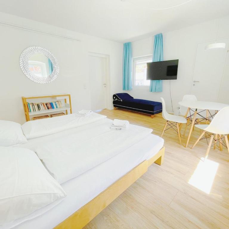 NOOR Bright Studio Balcony Parking OptionNOOR Bright Studio Balcony Parking Option - One-Bedroom Apartment - 13
