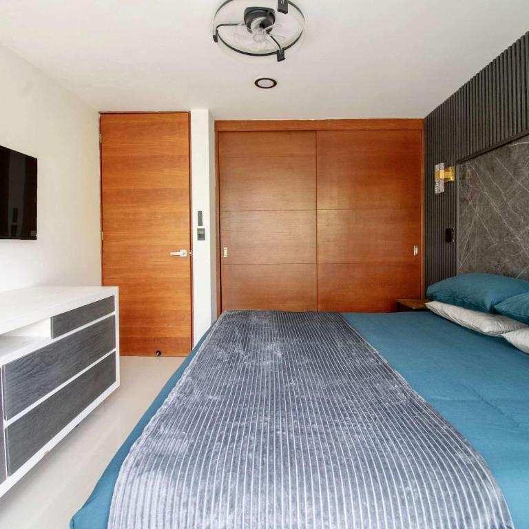 Massive rooftop terrace steps from everything - Apartment mit 2 Schlafzimmern - 36