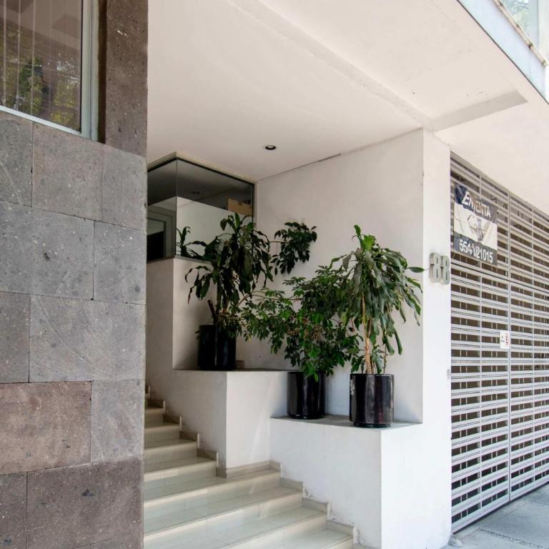 Massive rooftop terrace steps from everything - Apartment mit 2 Schlafzimmern - 65