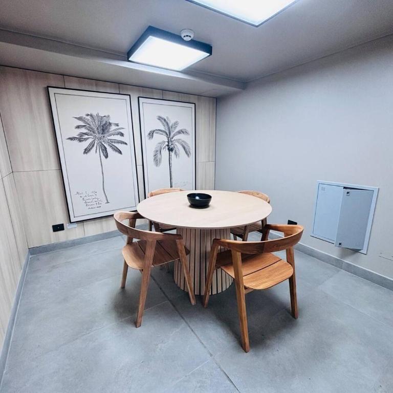 Depto. 2 Dormitorio y 2 baños, AC, parking, Ñuñoa - Apartamento - 34
