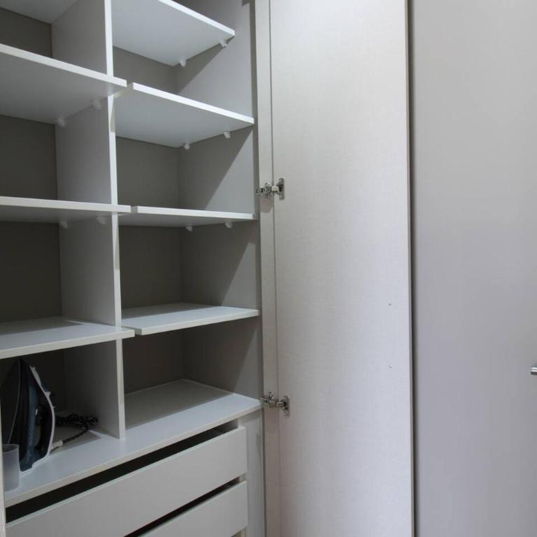 Depto. 2 Dormitorio y 2 baños, AC, parking, Ñuñoa - Apartamento - 42