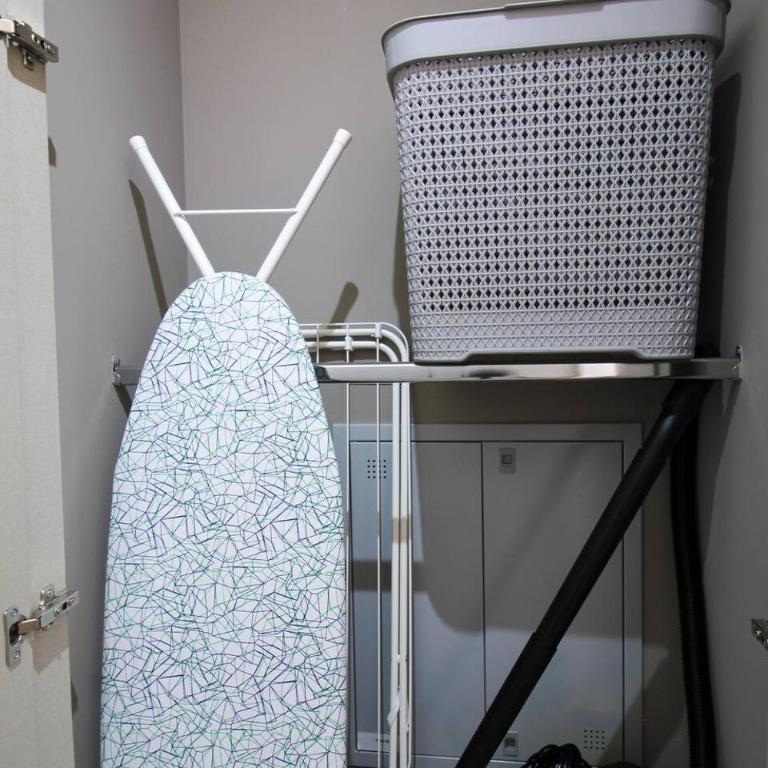 Depto. 2 Dormitorio y 2 baños, AC, parking, Ñuñoa - Apartamento - 43