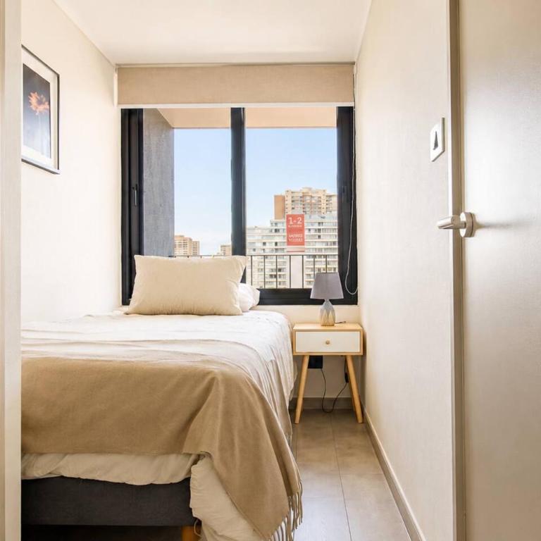 Depto. 2 Dormitorio y 2 baños, AC, parking, Ñuñoa - Apartamento - 49