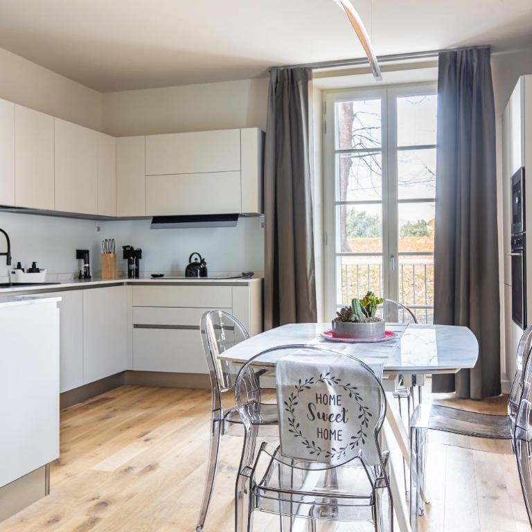 L'Essenziale Fronte Mura, Luxury stay in Lucca city center with private parking - Two-Bedroom Apartment - 4