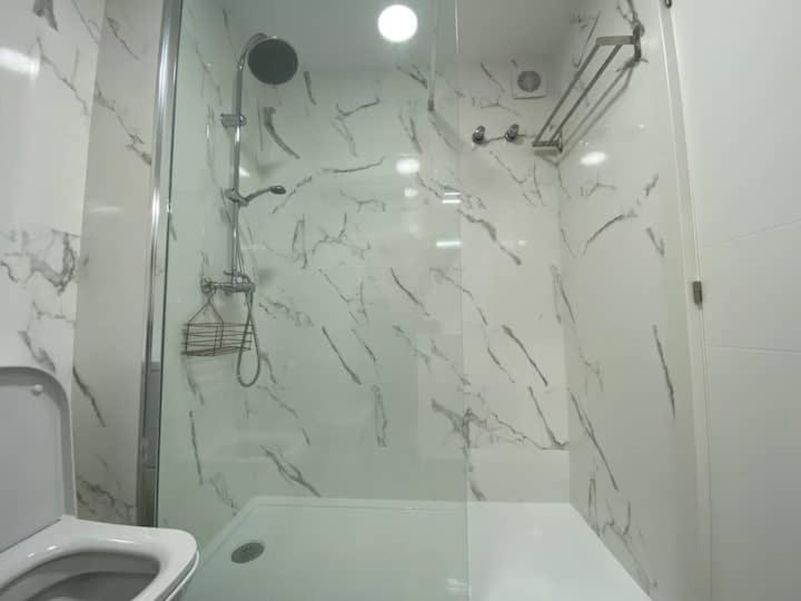 spacious apartment with two bedrooms - Apartment mit 2 Schlafzimmern - 17