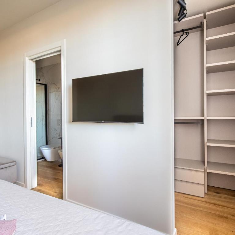 L'Essenziale Fronte Mura, Luxury stay in Lucca city center with private parking - Two-Bedroom Apartment - 15