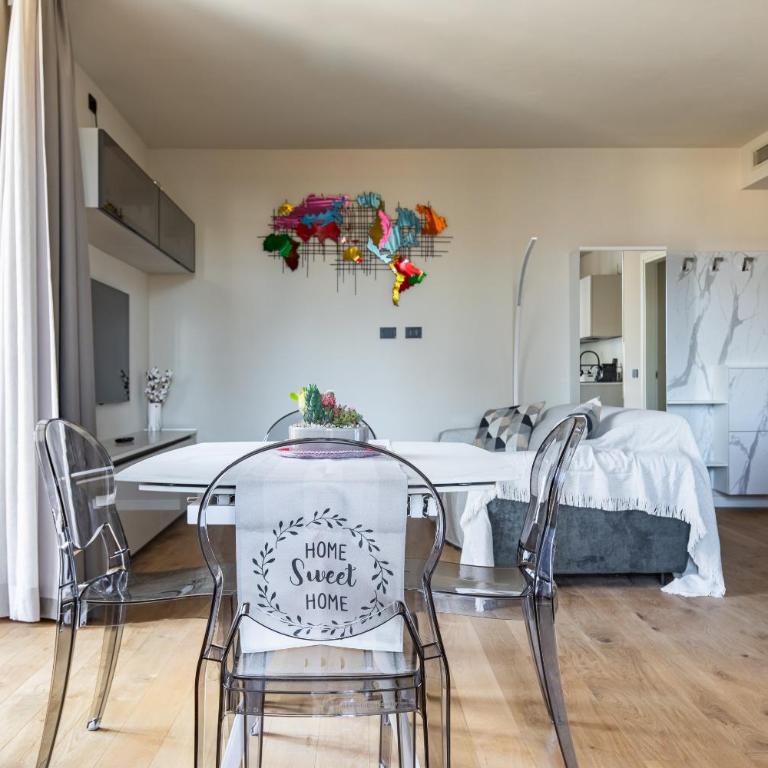 L'Essenziale Fronte Mura, Luxury stay in Lucca city center with private parking - Two-Bedroom Apartment - 34