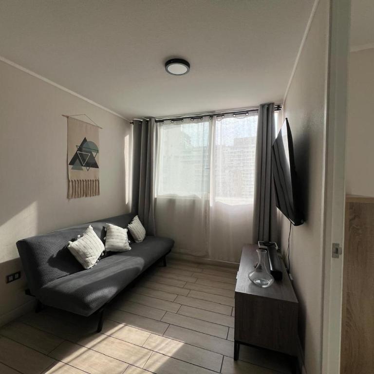 Comodo Departamento en Santiago Centro - Two-Bedroom Apartment - 9