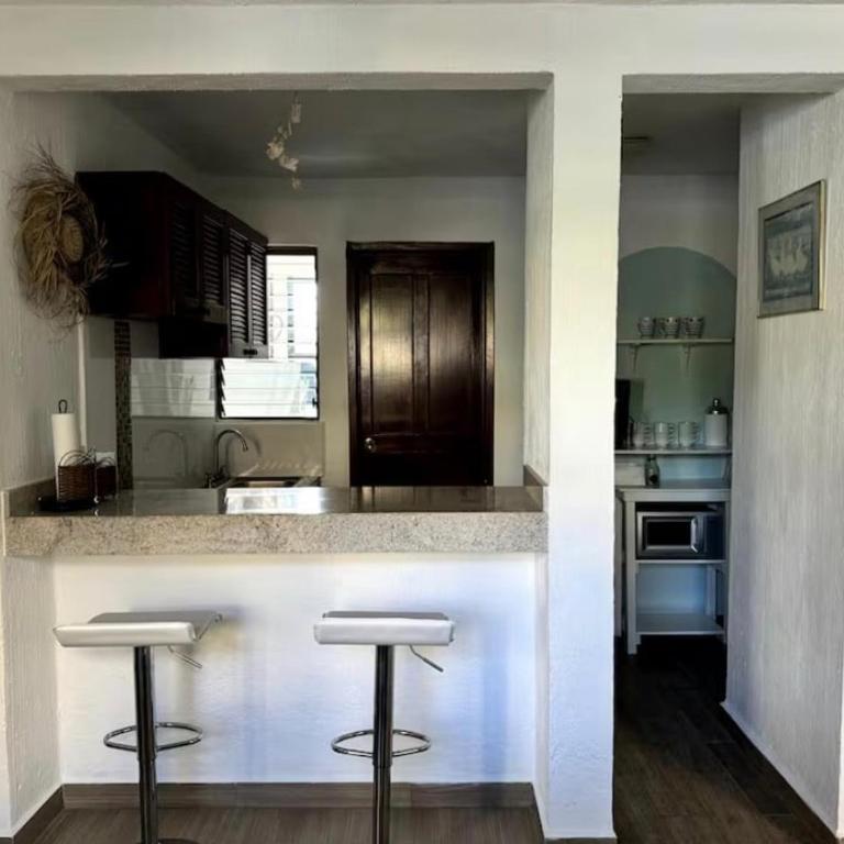 Ground Floor Apartment in Cancún with beach access & Pool - Apartamento de 2 dormitorios con vistas a la piscina - 12