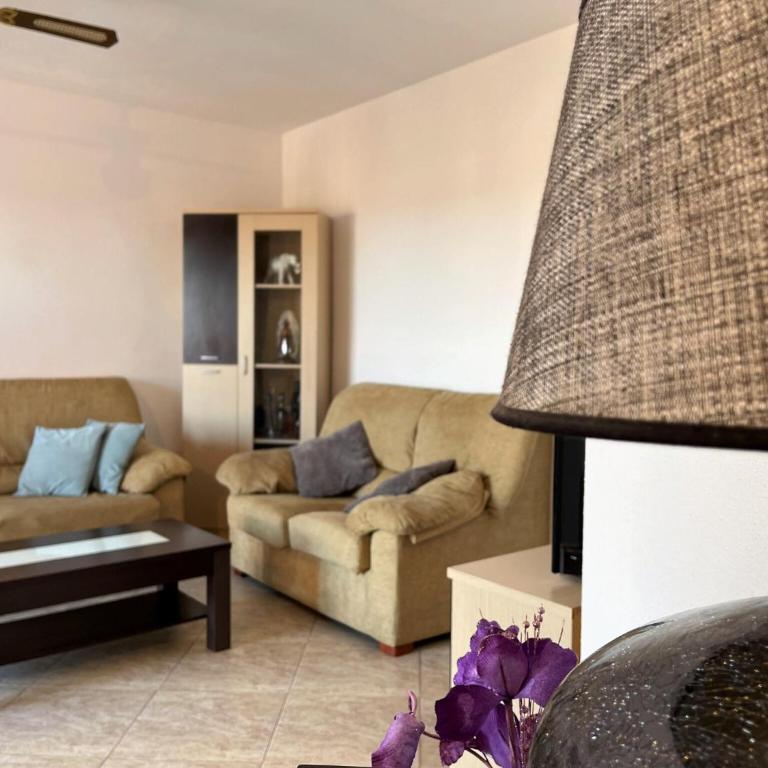 Coastal Family Apartment in Roquetas de Mar - One-Bedroom Apartment - 9