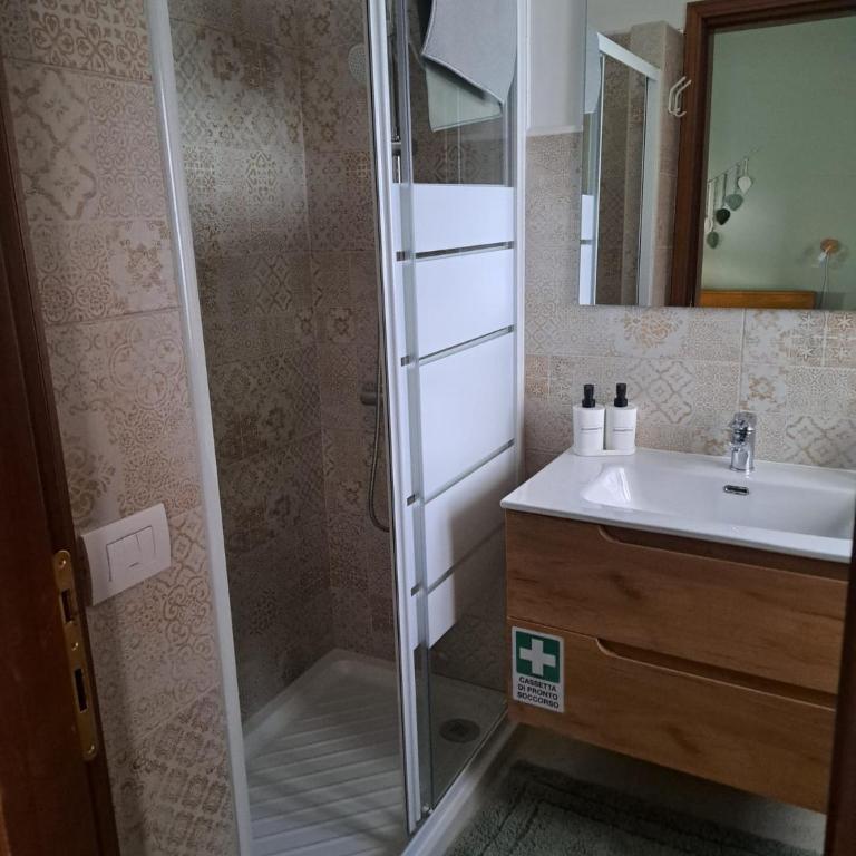 La terrazza nel centro "Appartamento con 2 Stanze e 2 Bagni' - Appartement - Rez-de-Chaussée - 8