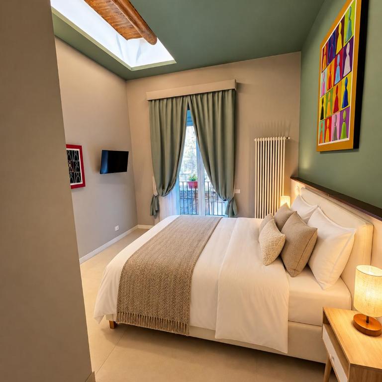 Bed & Breakfast SpaccaNapoli 56 - Large Double Room - 11