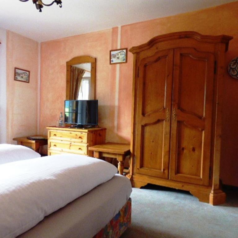 Bäckeralm© - B&B 16 + - Doppelzimmer (mit eigenem Bad auf dem Flur) - 3