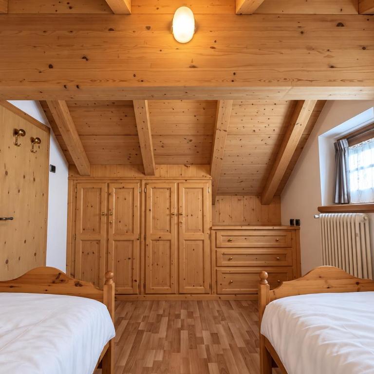 Chalet Casa Luigion - Apartamento de 3 dormitorios con balcón - 3