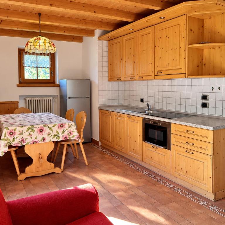 Chalet Casa Luigion - Apartamento de 3 dormitorios con balcón - 18