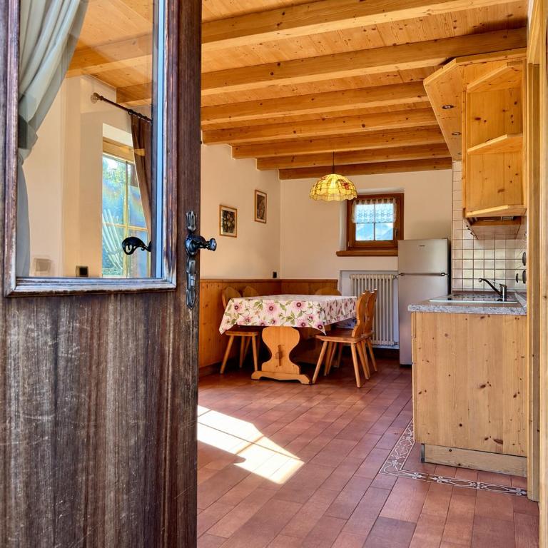 Chalet Casa Luigion - Apartamento de 3 dormitorios con balcón - 12