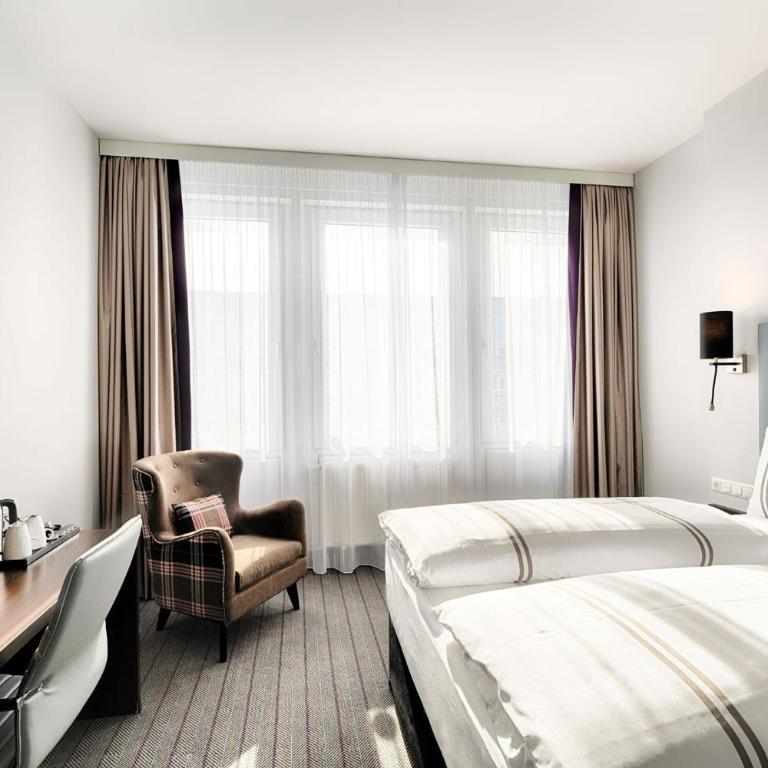 Premier Inn München City Ost - Double Room - 7