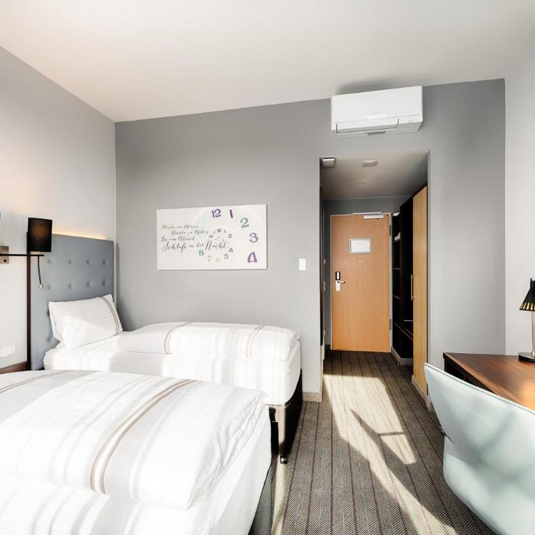 Premier Inn München City Ost - Twin Room - 10