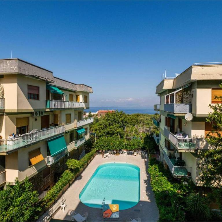 Donna Maria - 3BD Apartment Sorrento-Pool-Terrace - Appartamento - 54