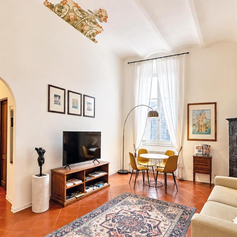LA LOGGIA DI PORTICA Residenza Storica Assisi Centro - Two-Bedroom Deluxe Apartment with Balcony - 3