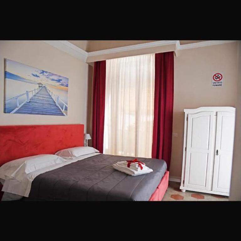 B&B Romeo Luxury Rooms - Deluxe Double or Twin Room - 3