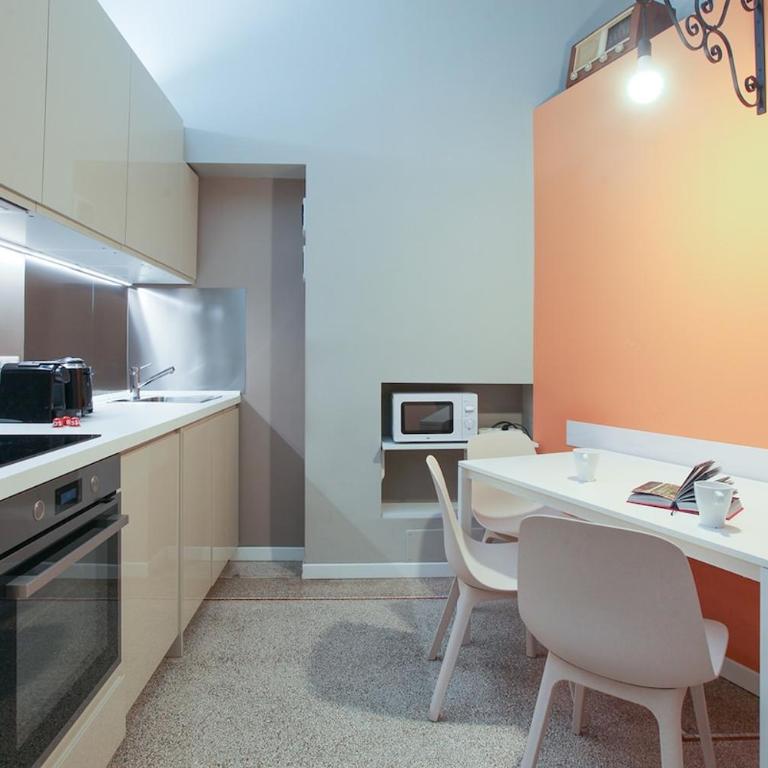 HACCA Collection - Central Milan Elegant Period 2BR 2 Baths - Appartamento con 2 Camere da Letto - 7