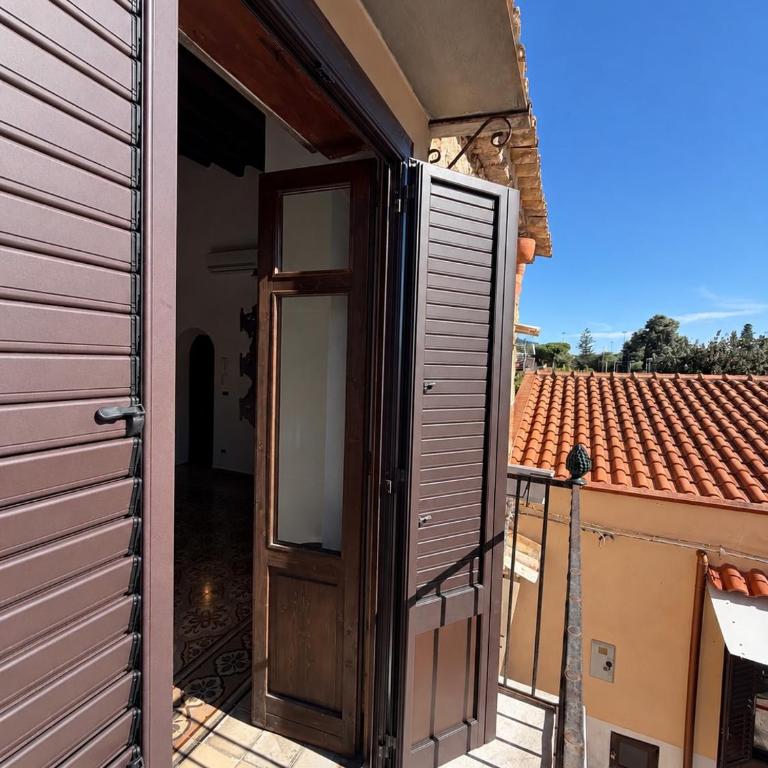 Porta Di Mare House - Two-Bedroom House - 3