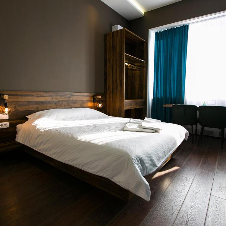East & West Apartments - Suite Junior - Vue sur Jardin - 9