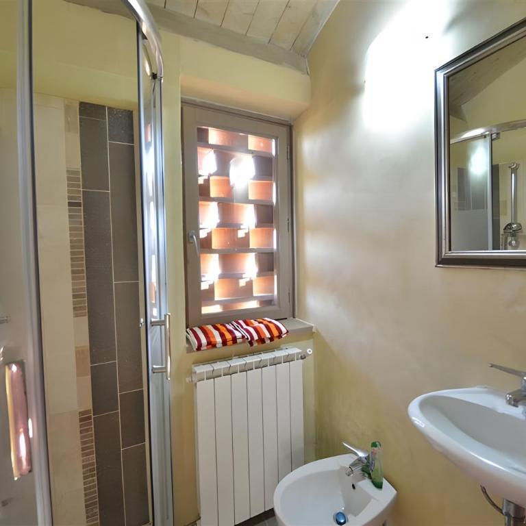 Villa in collina con piscina - Villa - 11